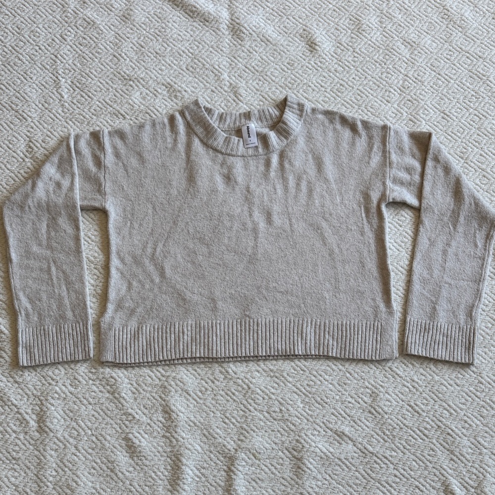 Abound Beige Crew Neck Sweater Sz S